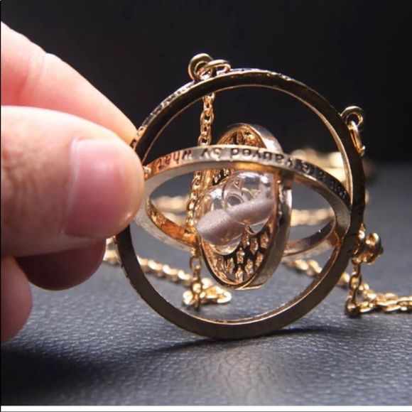 Harry Potter Hermione Granger Time Turner Necklace - Picture 3 of 5